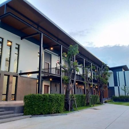 Отель De Vine House Ройет Экстерьер фото